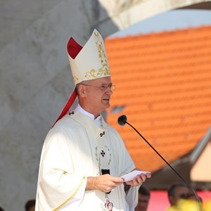 Homilija nadbiskupa Kutleše na misi prigodom 25. obljetnice proglašenja blaženim kardinala Alojzija Stepinca
